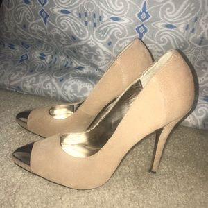 Steve Madde nude heels